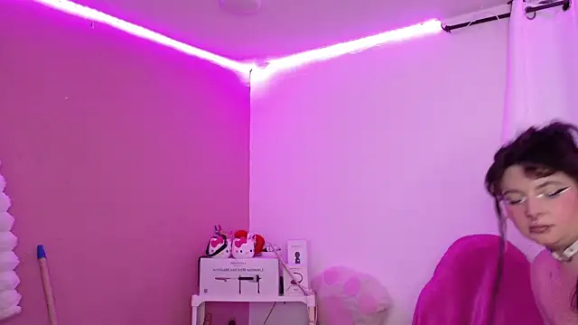 Sachi Meow online show from March 22, 2026, 5:32 am