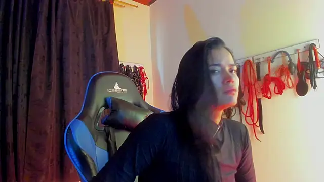 scarlet-kennedy98 online show from October 16, 2025, 8:17 pm