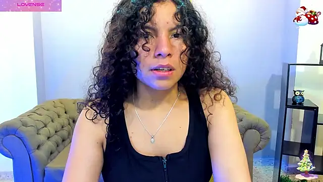 zoe martin4 online show from December 17, 2024, 8:32 pm