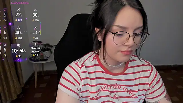 anaveleeez online show from February 13, 2025, 4:54 am