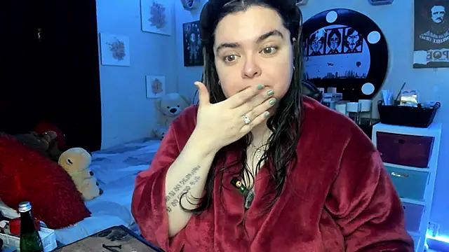 Snapshot of Luise_Meyrink chatting on October 21, 2025, 3:06 am Luise Meyrink online show from October 21, 2025, 3:06 am