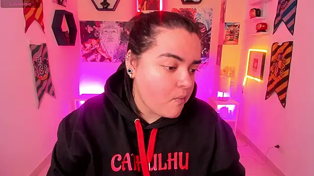 Snapshot of Luise_Meyrink chatting on February 16, 2025, 2:53 am Luise Meyrink online show from February 16, 2025, 2:53 am