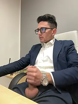 masterboss  online show from January 24, 2025, 12:52 pm