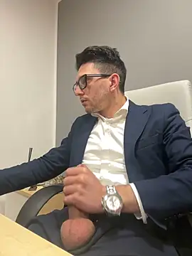 masterboss  online show from January 23, 2025, 12:41 pm