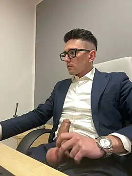 masterboss  online show from March 10, 2025, 12:28 pm