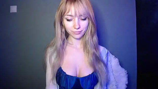 LuciaYoung online show from January 31, 2026, 7:34 pm