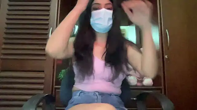 Princess Lily online show from December 14, 2025, 4:45 pm