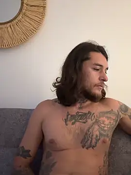 raymon616 online show from February 5, 2026, 12:01 pm