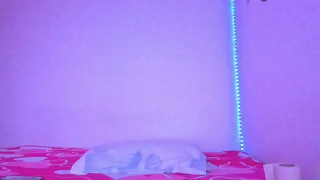 Snapshot of kimbaileys chatting on December 19, 2024, 6:56 pm kimbaileys online show from December 19, 2024, 6:56 pm