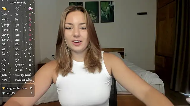 ThreeshaWhite online show from March 22, 2026, 6:59 am