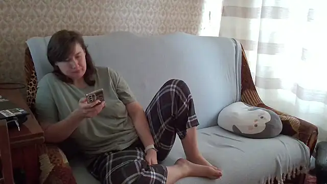 Snapshot of franceska_blue chatting on November 22, 2025, 10:47 am franceska blue online show from November 22, 2025, 10:47 am