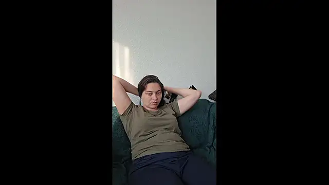 Cyndee Winter online show from September 9, 2025, 4:05 pm