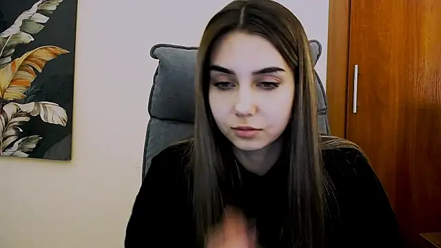 Lili magic online show from March 13, 2025, 5:18 pm