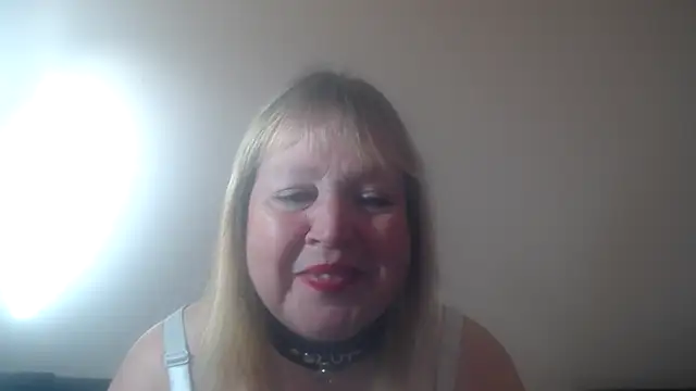 Blasflittchen online show from March 21, 2025, 3:35 pm