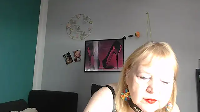 Blasflittchen online show from May 23, 2026, 12:04 pm