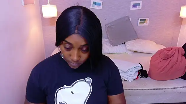 kiara evanss online show from April 16, 2026, 12:11 am