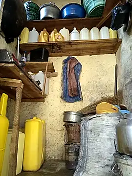 pretty amaal online show from October 17, 2025, 7:22 am