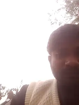 LeggyBerth9 online show from January 16, 2026, 10:41 am