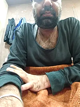 lund lol online show from December 17, 2025, 1:54 am