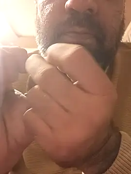 lund lol online show from March 11, 2025, 1:23 pm