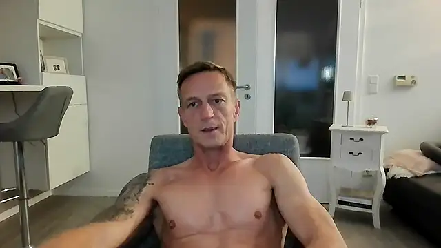 dirks71 online show from September 8, 2025, 5:12 pm