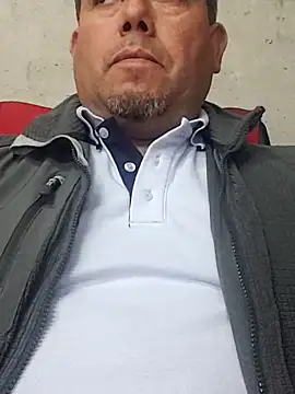 Manolete007x online show from February 16, 2026, 11:13 pm