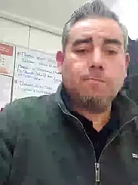 Manolete007x online show from October 2, 2025, 10:13 pm