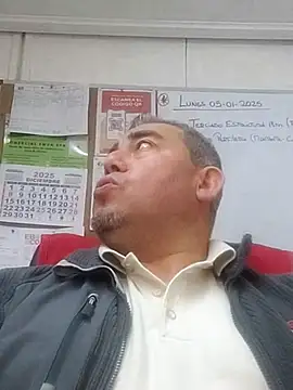 Manolete007x online show from January 9, 2026, 8:38 pm