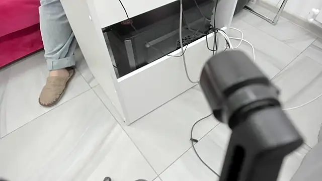 Nadine asian online show from February 15, 2026, 6:14 am