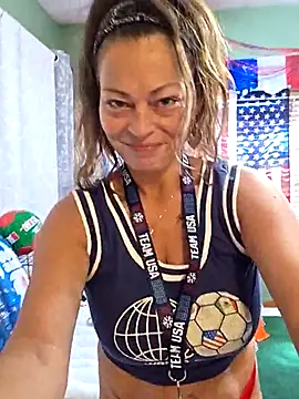 Snapshot of Erotic_and_Exotic chatting on June 19, 2026, 7:41 pm Erotic and Exotic online show from June 19, 2026, 7:41 pm