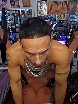 luvs2cumm69 online show from February 26, 2025, 4:19 am