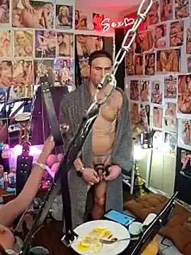 luvs2cumm69 online show from March 7, 2025, 6:11 pm