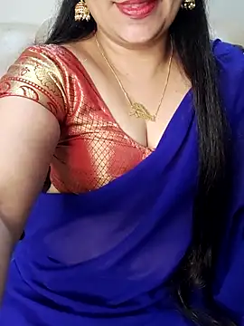 Traditional Housewife  online show from September 14, 2025, 2:50 pm