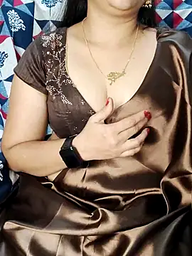 Traditional Housewife  online show from September 16, 2025, 2:23 am