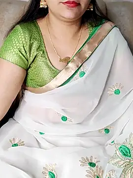 Traditional Housewife  online show from September 11, 2025, 3:17 am