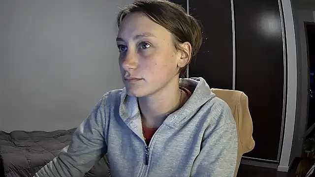 stupid babybird online show from November 6, 2025, 11:09 pm