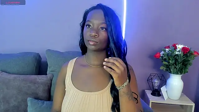 Snapshot of lanna_bx chatting on October 21, 2025, 7:02 pm lanna bx online show from October 21, 2025, 7:02 pm