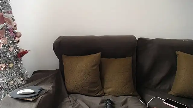 sara winehouse1 online show from January 8, 2025, 4:11 pm