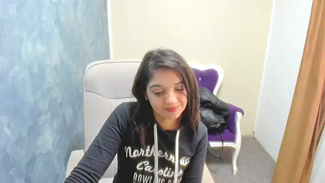 CrazyCorina online show from January 12, 2026, 9:16 am