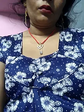 Ritasingh-0461 online show from November 5, 2025, 10:13 pm