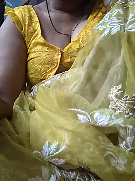 Snapshot of Ritasingh-0461 chatting on May 27, 2026, 12:42 am Ritasingh-0461 online show from May 27, 2026, 12:42 am