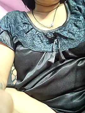 Ritasingh-0461 online show from October 7, 2025, 11:28 pm