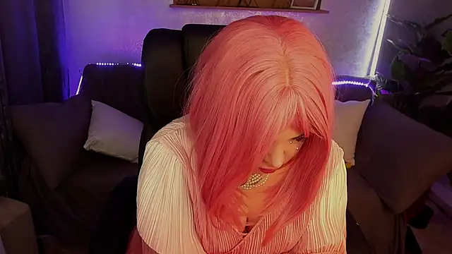 RosieMoons online show from March 1, 2025, 5:42 am