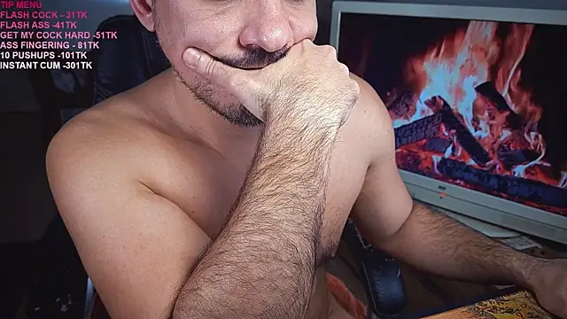 officeman7 online show from March 4, 2025, 8:16 pm