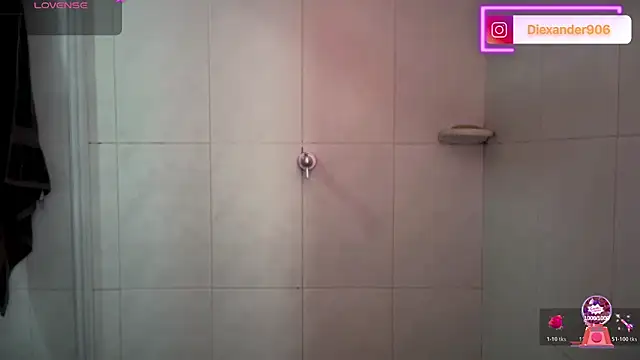 Snapshot of sexy_blacks_ chatting on June 9, 2026, 12:17 pm sexy blacks online show from June 9, 2026, 12:17 pm