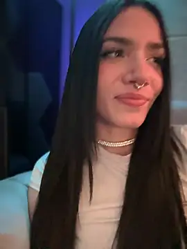 ShannonShanny online show from March 19, 2025, 8:54 pm