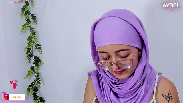 aysel elid online show from February 4, 2025, 5:55 pm