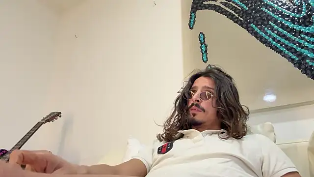 Adam zen online show from February 17, 2025, 4:28 pm