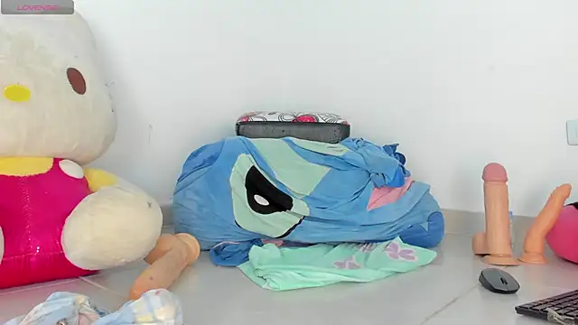 Snapshot of Bigdickgirls_02 chatting on March 4, 2025, 4:06 am Bigdickgirls 02 online show from March 4, 2025, 4:06 am