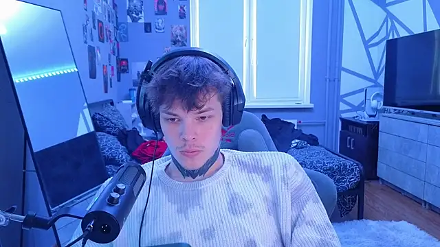 Snapshot of DENIS_HERE chatting on February 27, 2025, 11:39 am DENIS HERE online show from February 27, 2025, 11:39 am